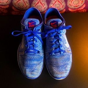 NIKE FREE TR FLYNIT 5.0